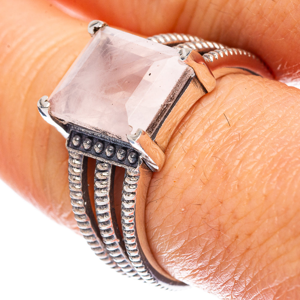 Rose Quartz Ring Size 8 (925 Sterling Silver) R3017