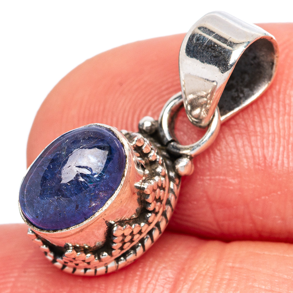 Rare  Tanzanite Pendants 7/8" (925 Sterling Silver) P42332