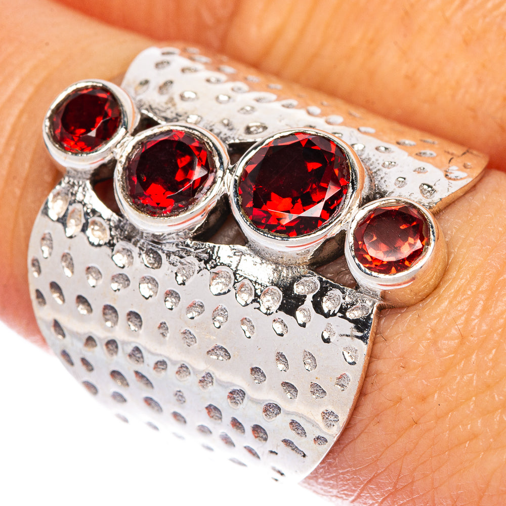 Garnet Ring Size 8.75 (925 Sterling Silver) R1396