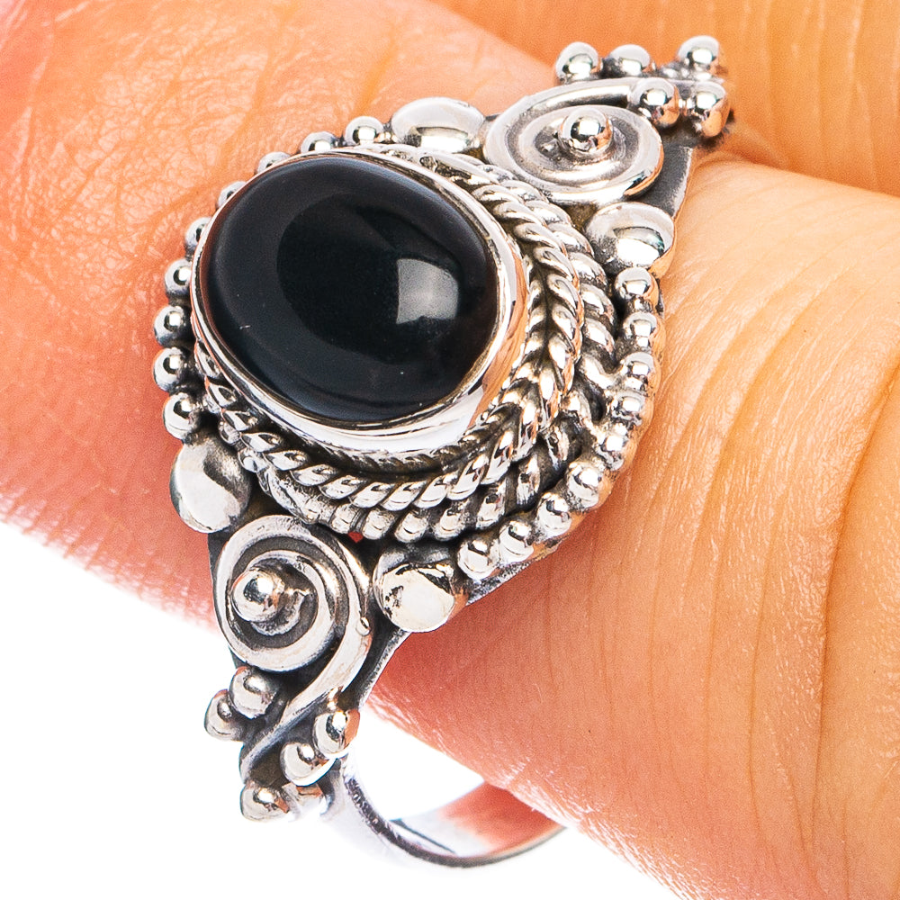 Dainty Black Onyx Ring Size 7 (925 Sterling Silver) R8635