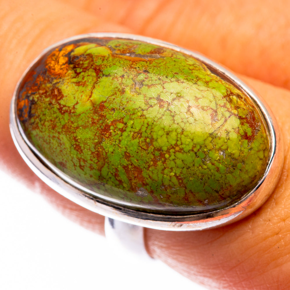 Large Gaspeite Ring Size 7.75 (925 Sterling Silver) R141403