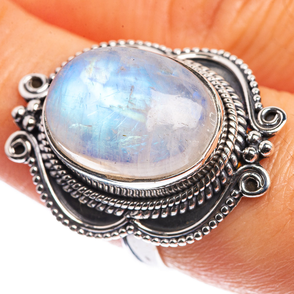 Rainbow Moonstone 925 Sterling Silver Ring Size 7.5