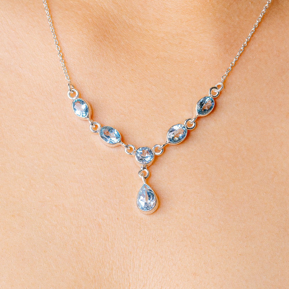 Faceted Blue Topaz Necklace 16 3/4 To 18 3/8" (925 Sterling Silver) N90159