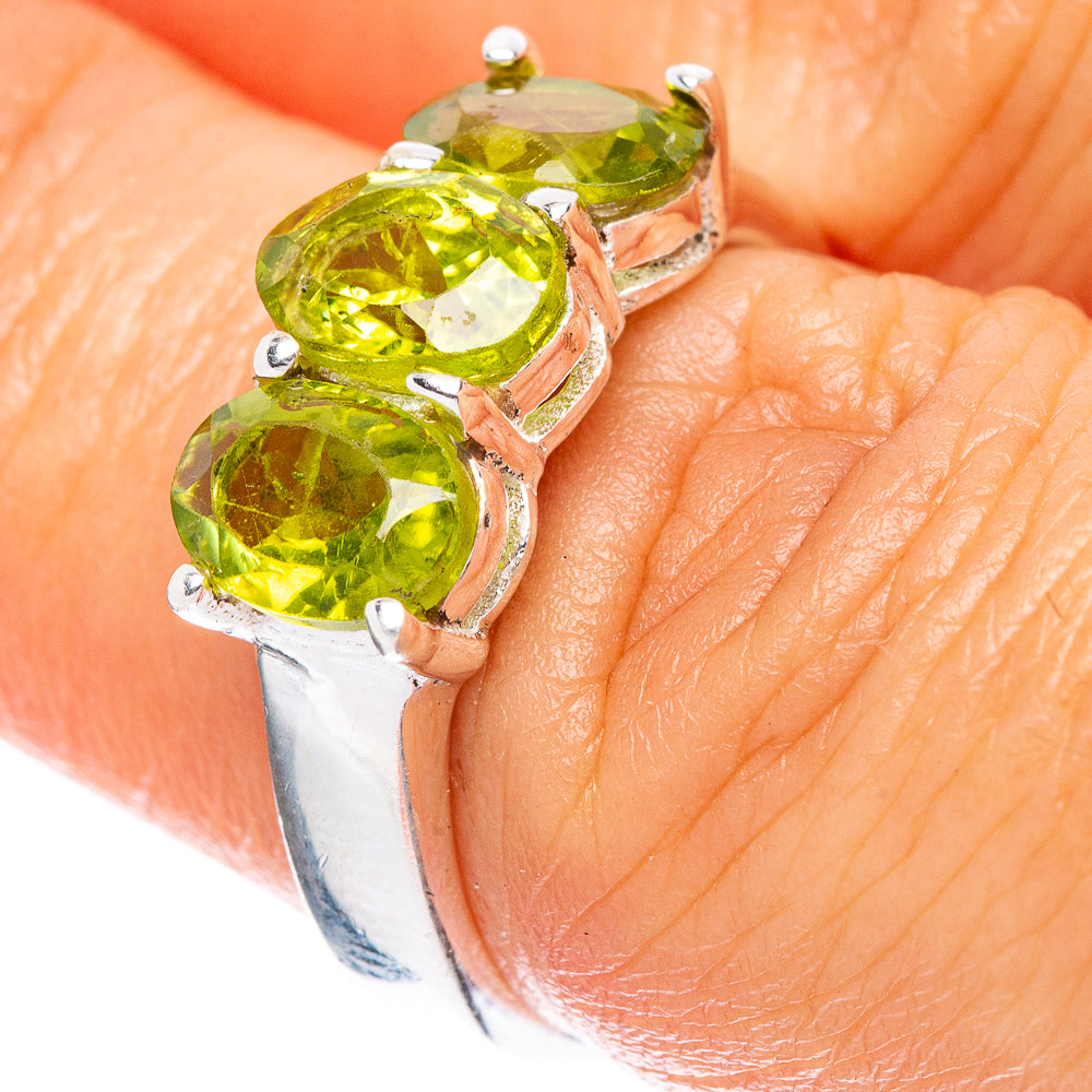 Peridot Dainty Ring Size 6.5 (925 Sterling Silver) R5187