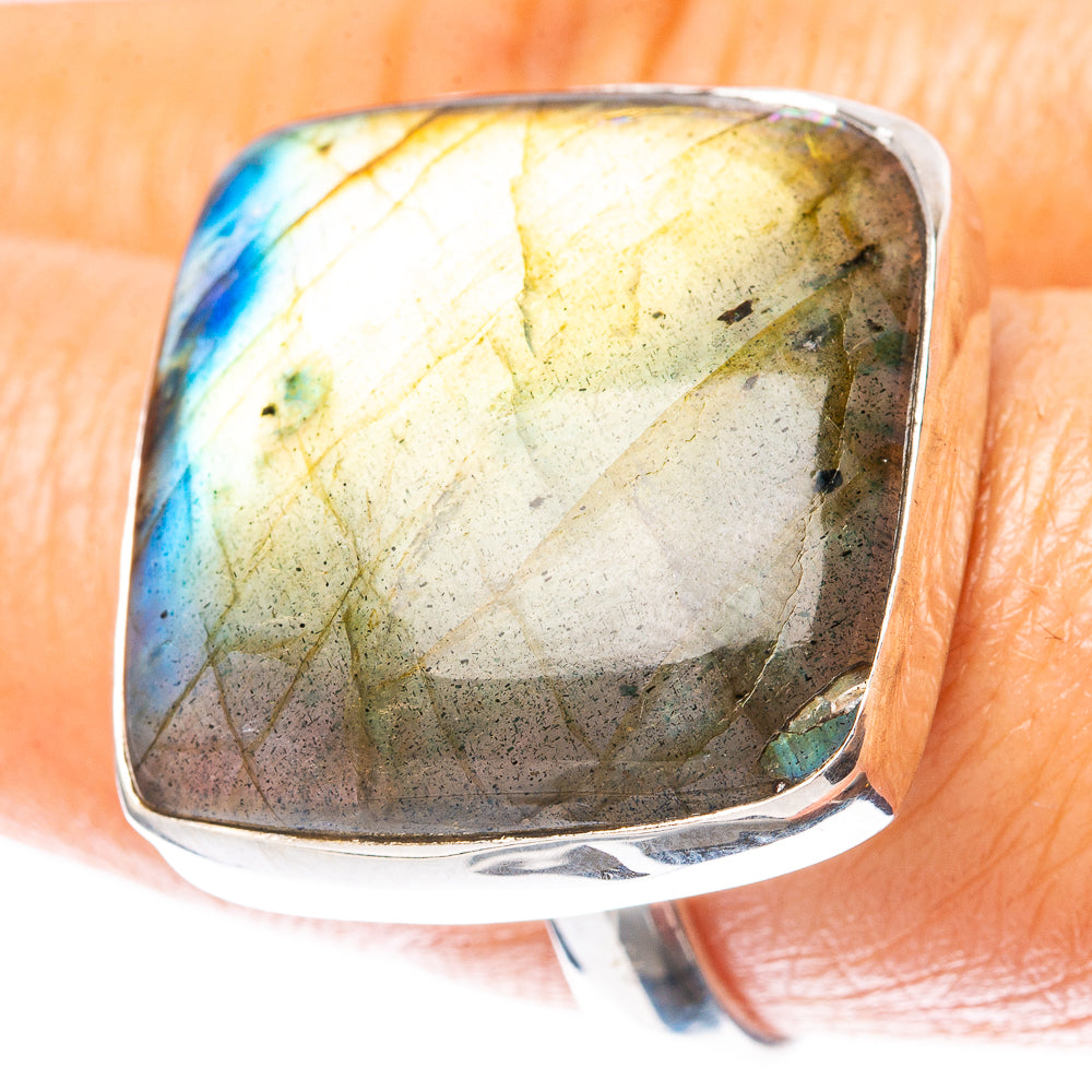 Labradorite Ring Size 8 (925 Sterling Silver) R4136