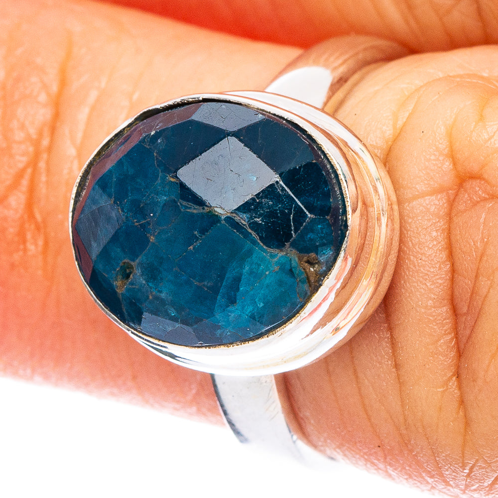 Rare Apatite Ring Size 5 (925 Sterling Silver) R6811
