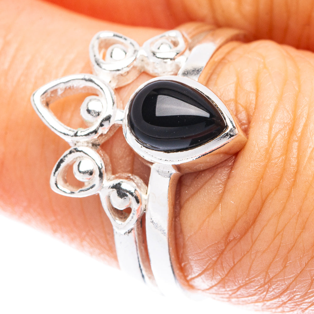 Black Onyx Ring Size 6.75 (925 Sterling Silver) R5511