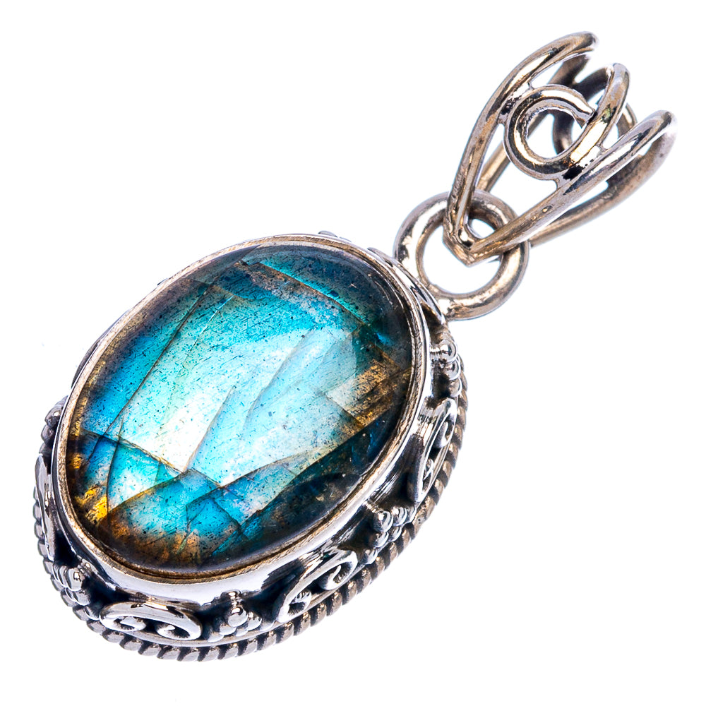 Labradorite Pendant 1 1/8" (925 Sterling Silver) P40342