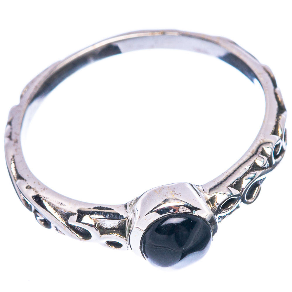 Black Onyx Ring Size 7.75 (925 Sterling Silver) R5533