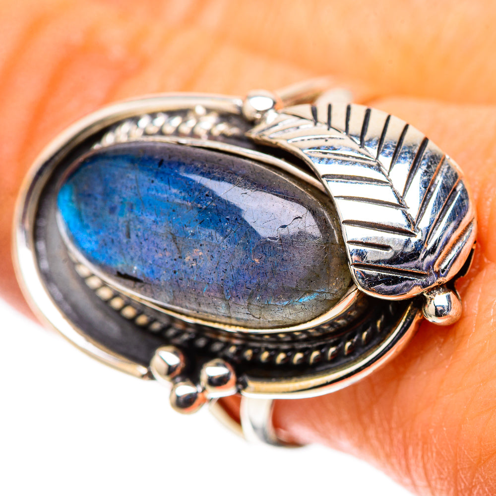 Labradorite Ring Size 9 (925 Sterling Silver) RING138542