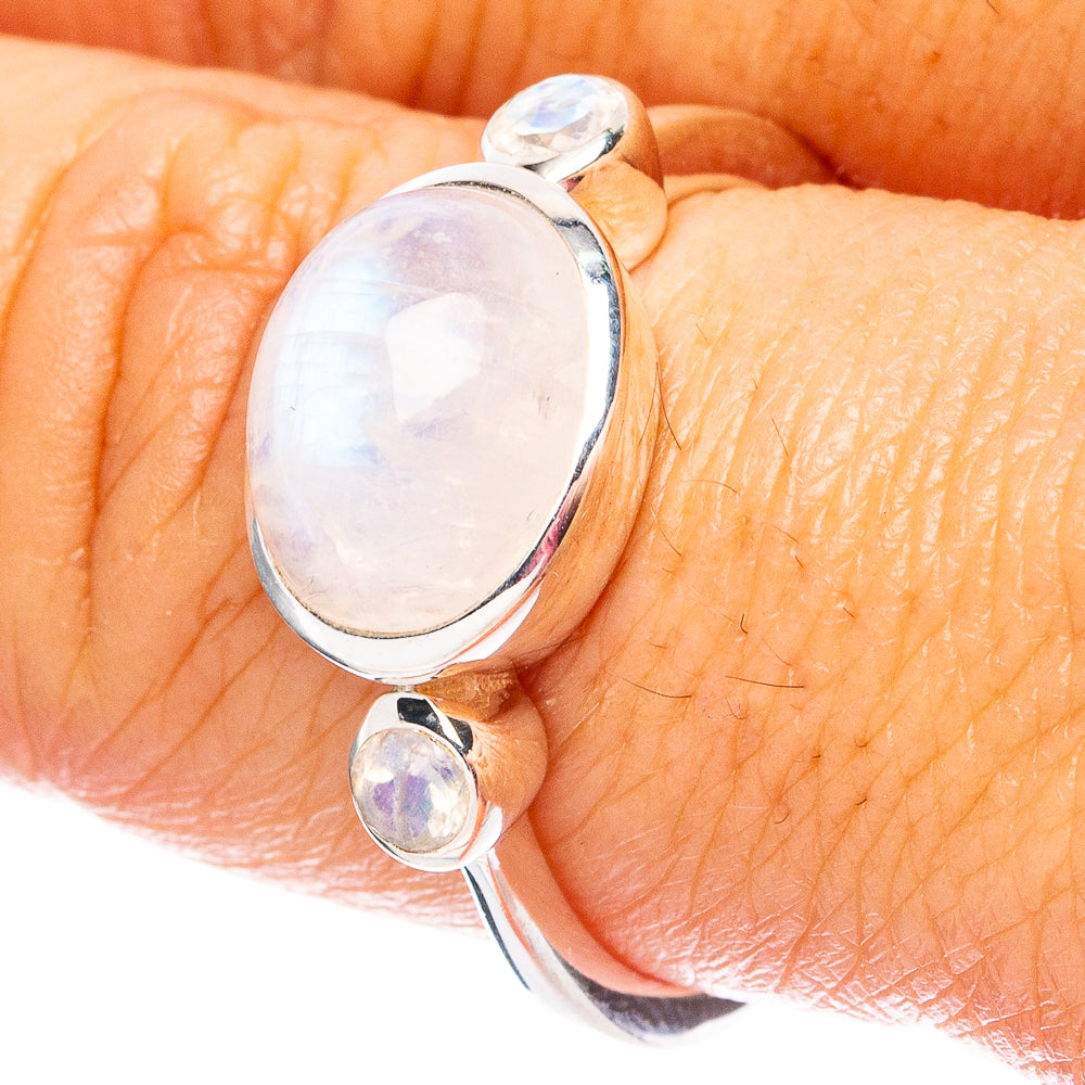 Rainbow Moonstone 925 Sterling Silver Ring Size 8.75 (925 Sterling Silver) R6135