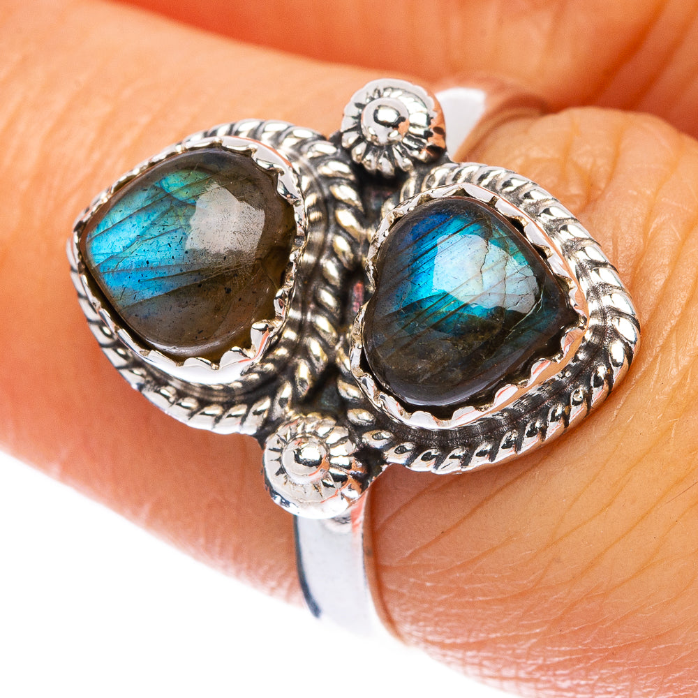 Labradorite Ring Size 6.5 (925 Sterling Silver) R146212