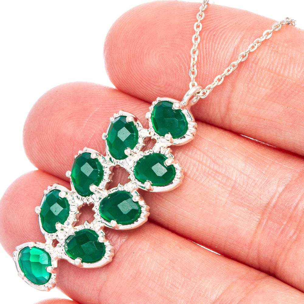 Green Onyx Necklace 17 3/4" (925 Sterling Silver) N90031
