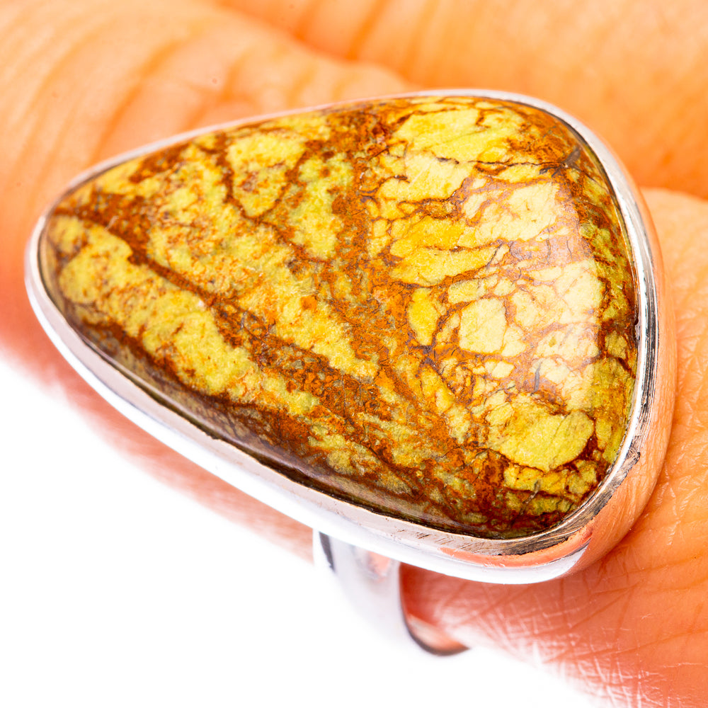 Large Gaspeite Ring Size 9.25 (925 Sterling Silver) R141027