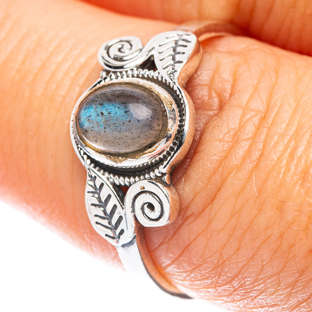 Labradorite Leaf 925 Sterling Silver Ring Size 7.75 (925 Sterling Silver) R5322