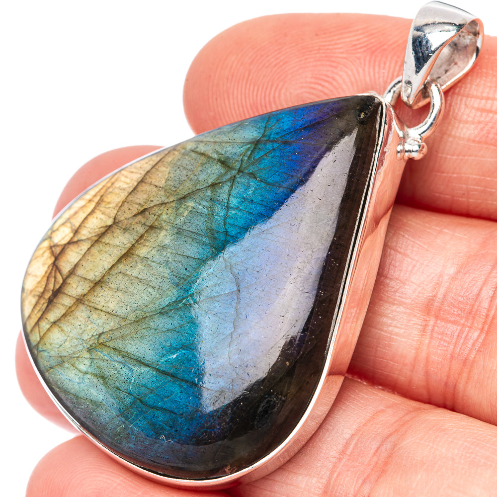 Labradorite Pendant 1 7/8" (925 Sterling Silver) P42548