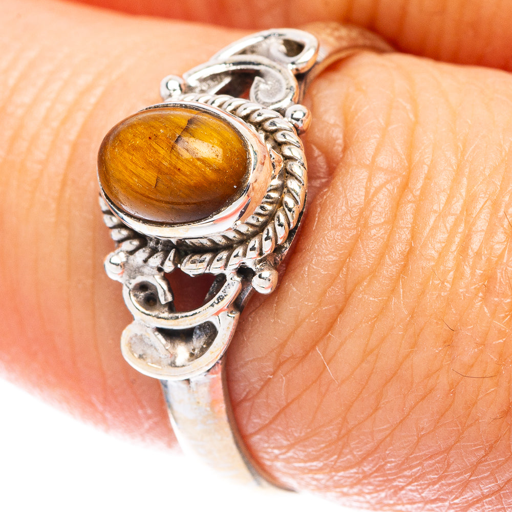 Tiger Eye Dainty Ring Size 7.75 (925 Sterling Silver) R5824