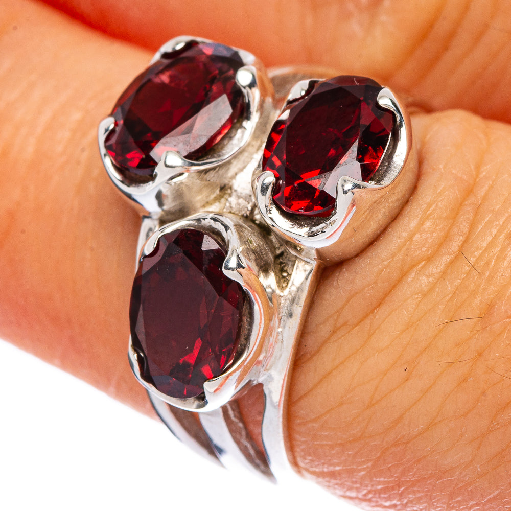Garnet Ring Size 7 (925 Sterling Silver) R146354