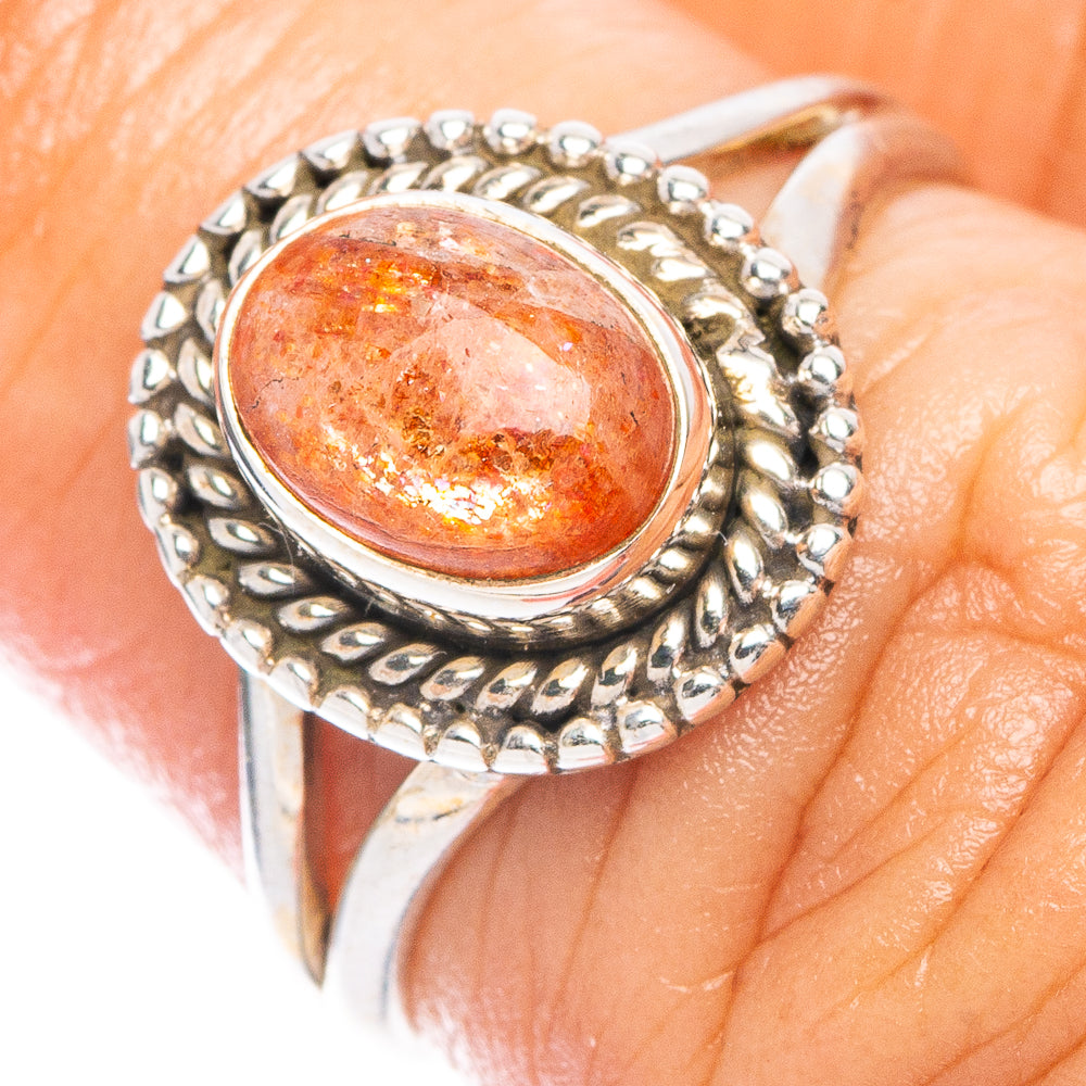 Sunstone Ring Size 5.75 (925 Sterling Silver) R7345