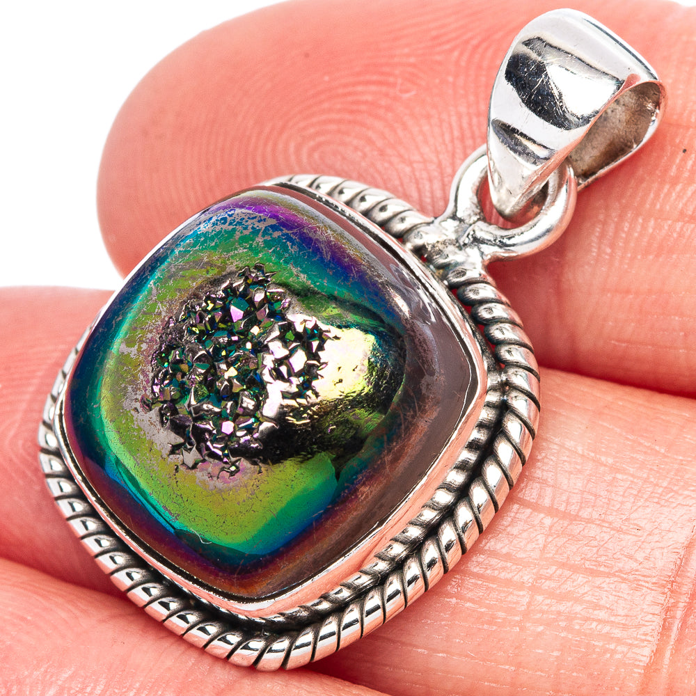 Titanium Druzy Pendant 1 1/8" (925 Sterling Silver) P42441