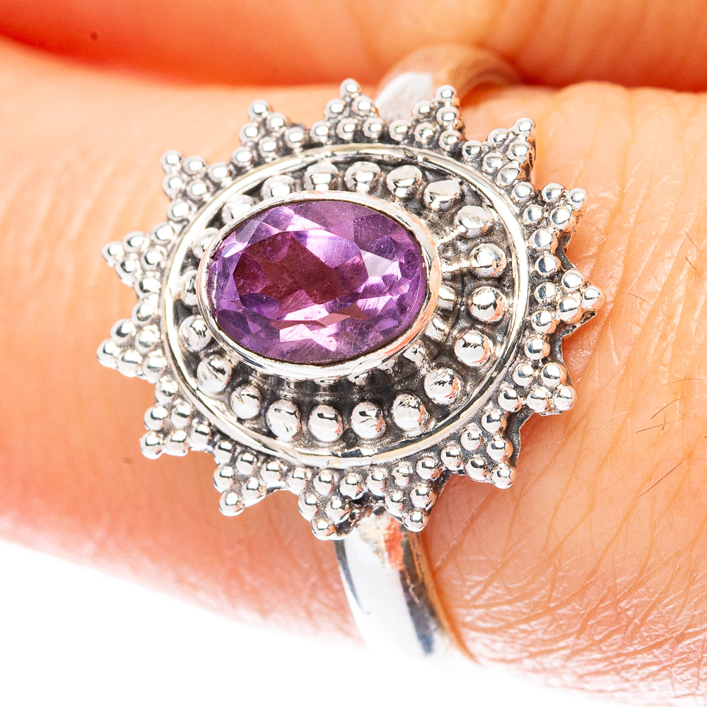 Value Faceted Amethyst Ring Size 7.75 (925 Sterling Silver) R3077