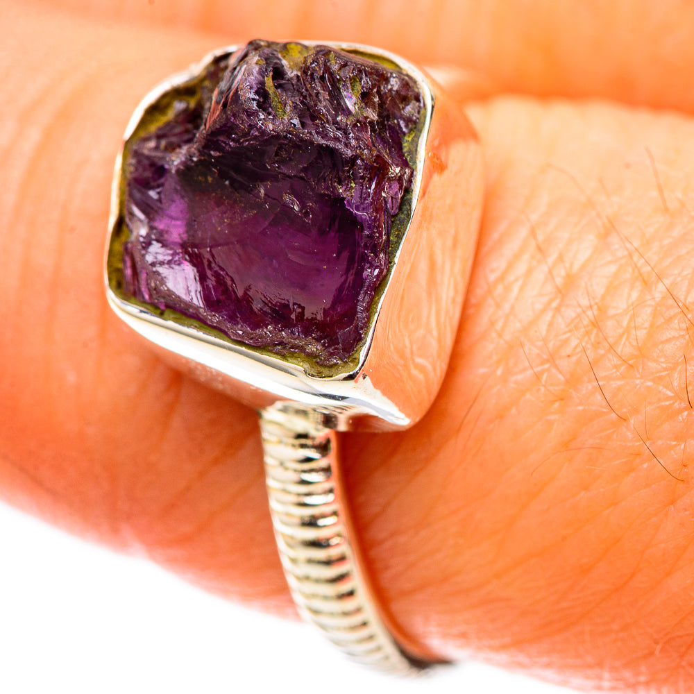 Rough Amethyst Dainty Ring Size 7 (925 Sterling Silver) RING138192