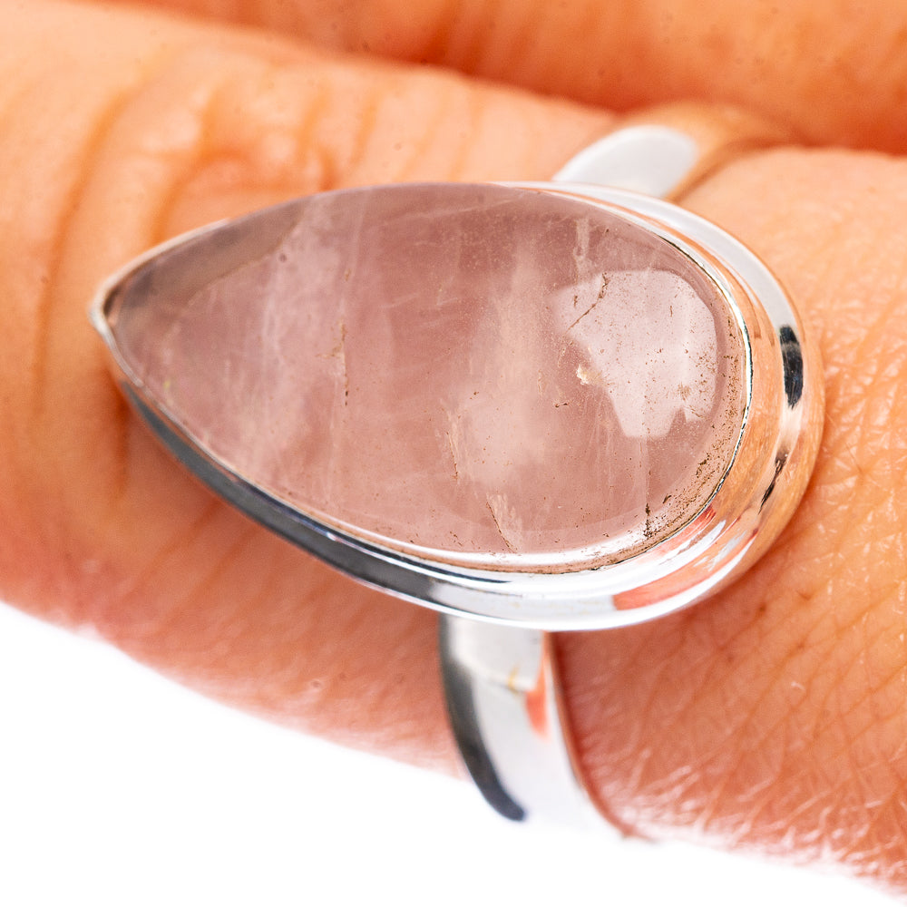 Rose Quartz Ring Size 8.5 (925 Sterling Silver) R3227