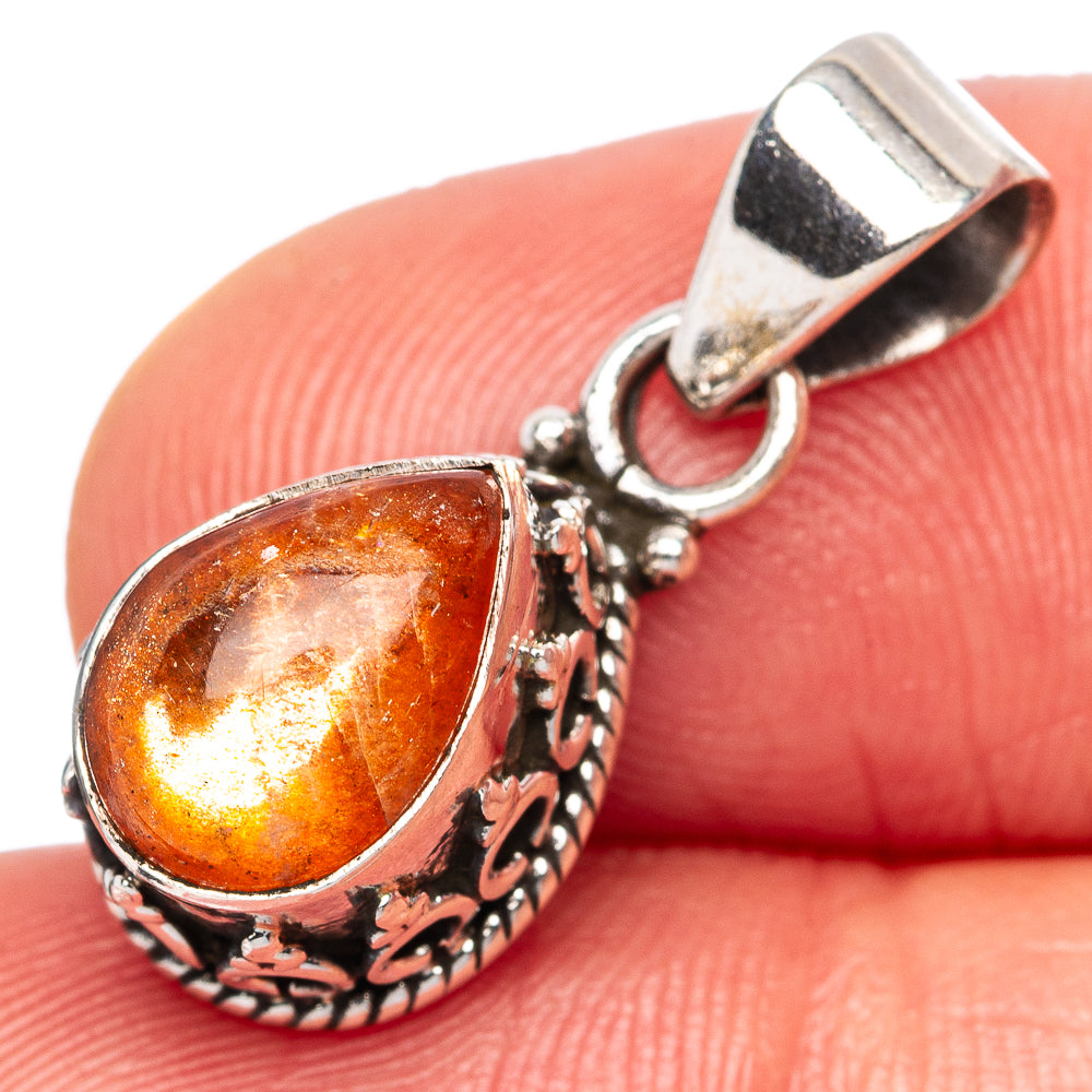 Sunstone Pendants 7/8" (925 Sterling Silver) P42322