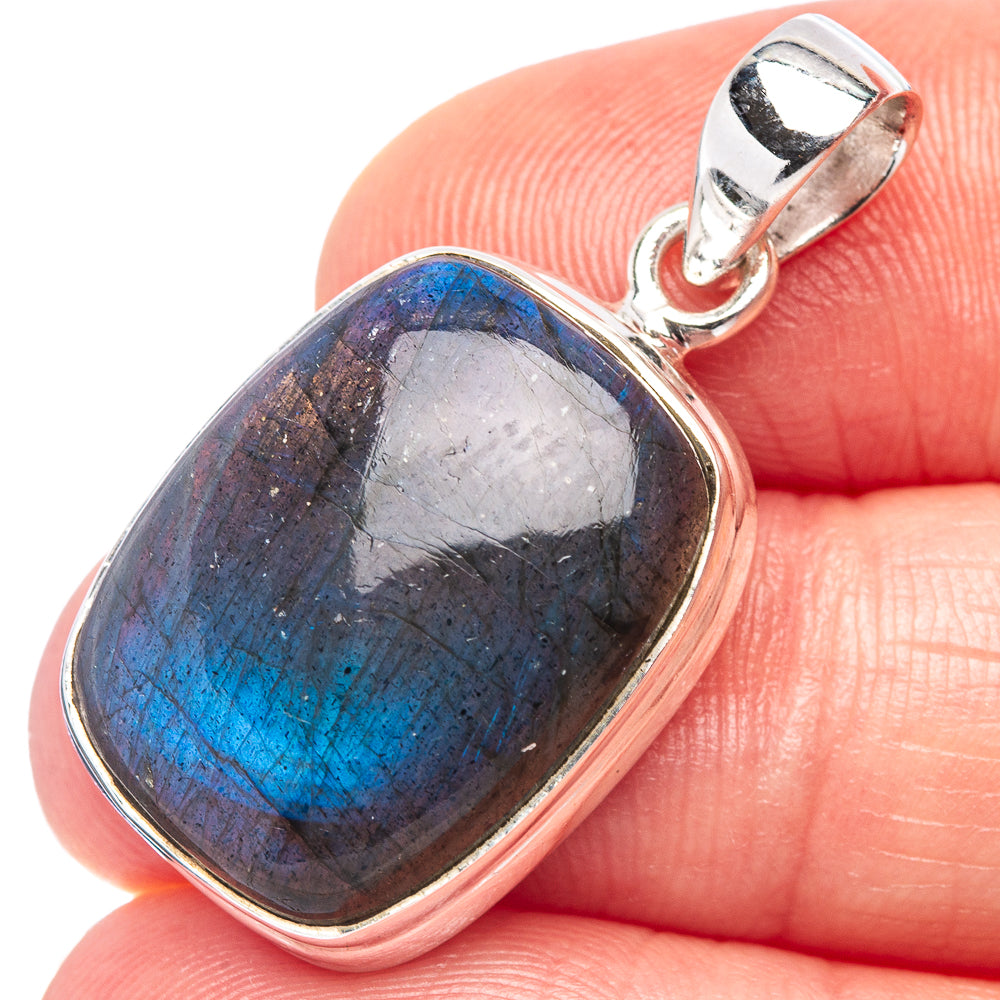 Labradorite Pendant 1 1/4" (.925 Sterling Silver)