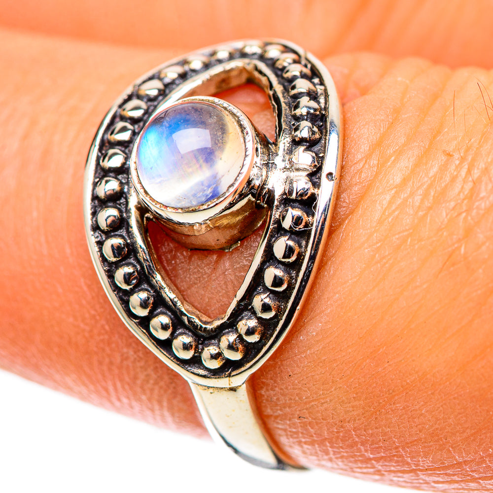 Rainbow Moonstone Ring Size 7.75 (925 Sterling Silver) RING138443