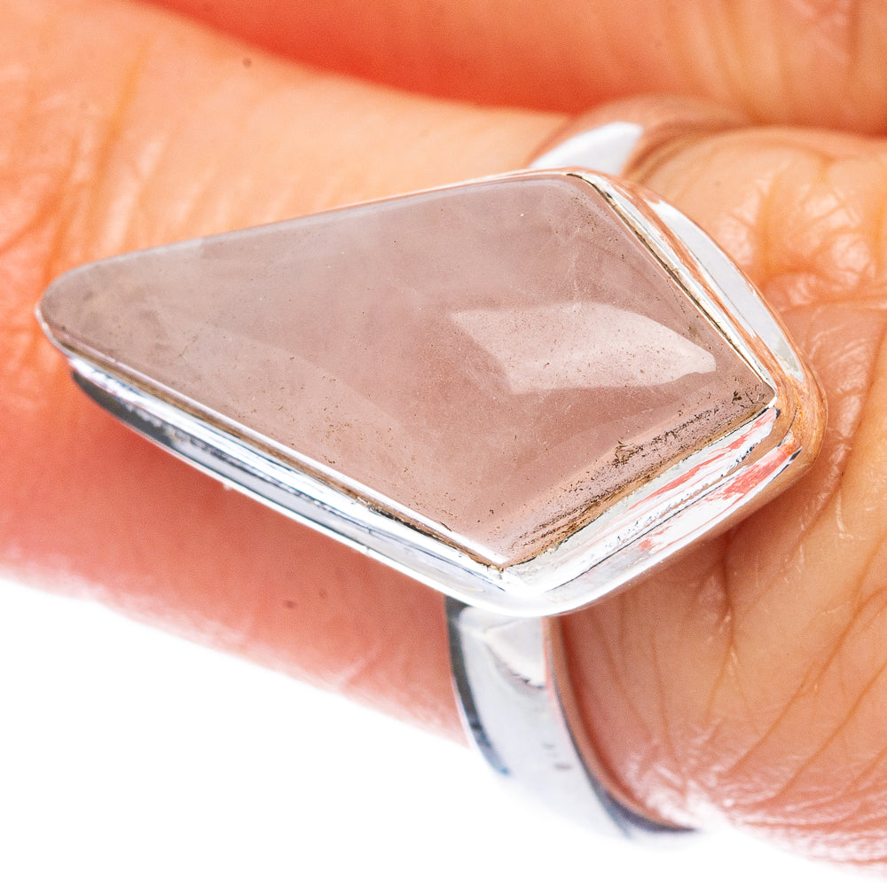 Rose Quartz Ring Size 6.75 (925 Sterling Silver) R2937