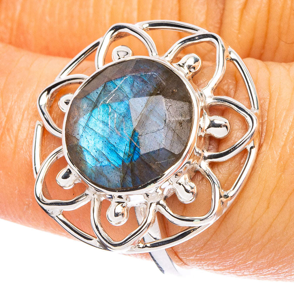 Labradorite 925 Sterling Silver Premium Ring Size 6.75 (925 Sterling Silver) R6474