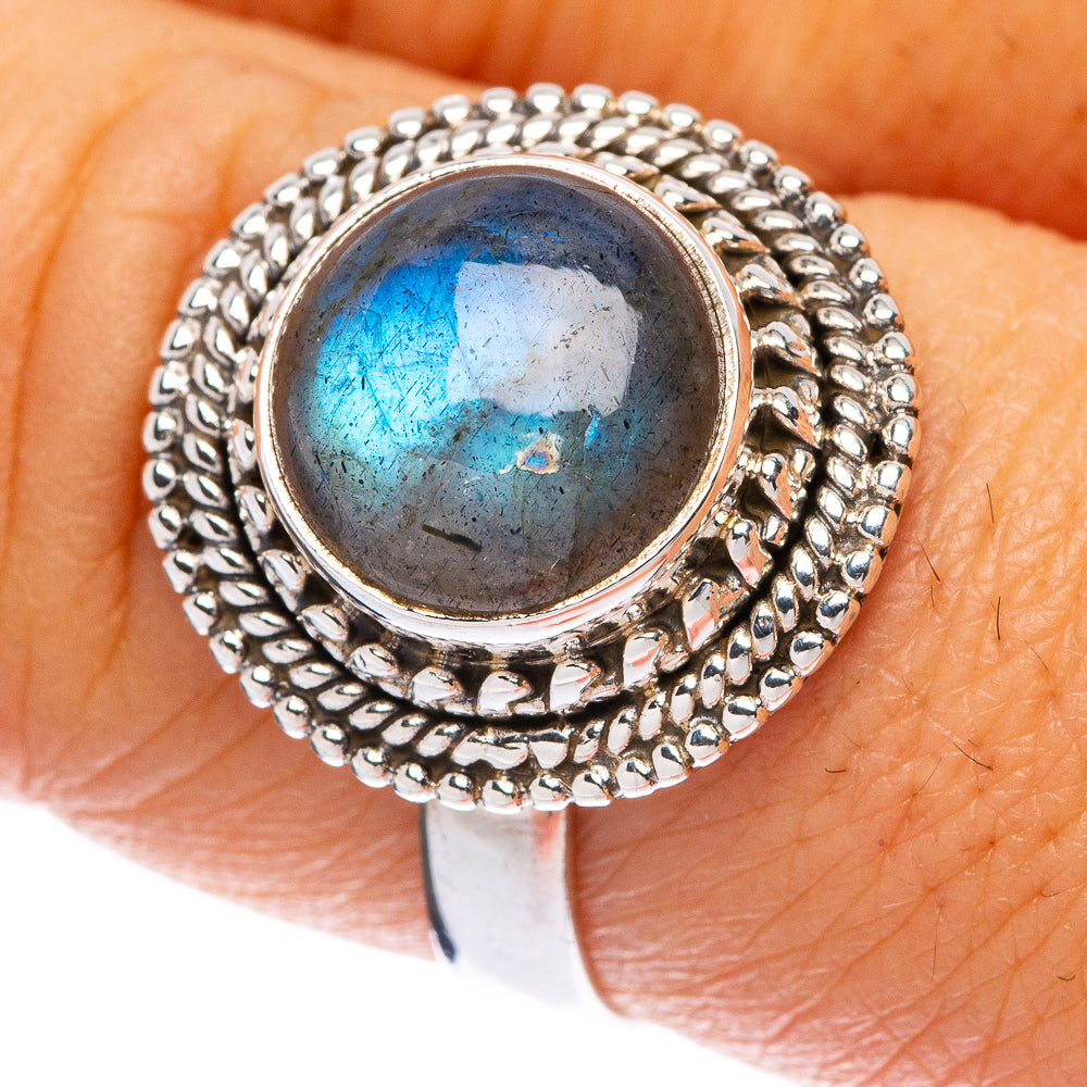 Labradorite Ring Size 7.75 (925 Sterling Silver) R146084