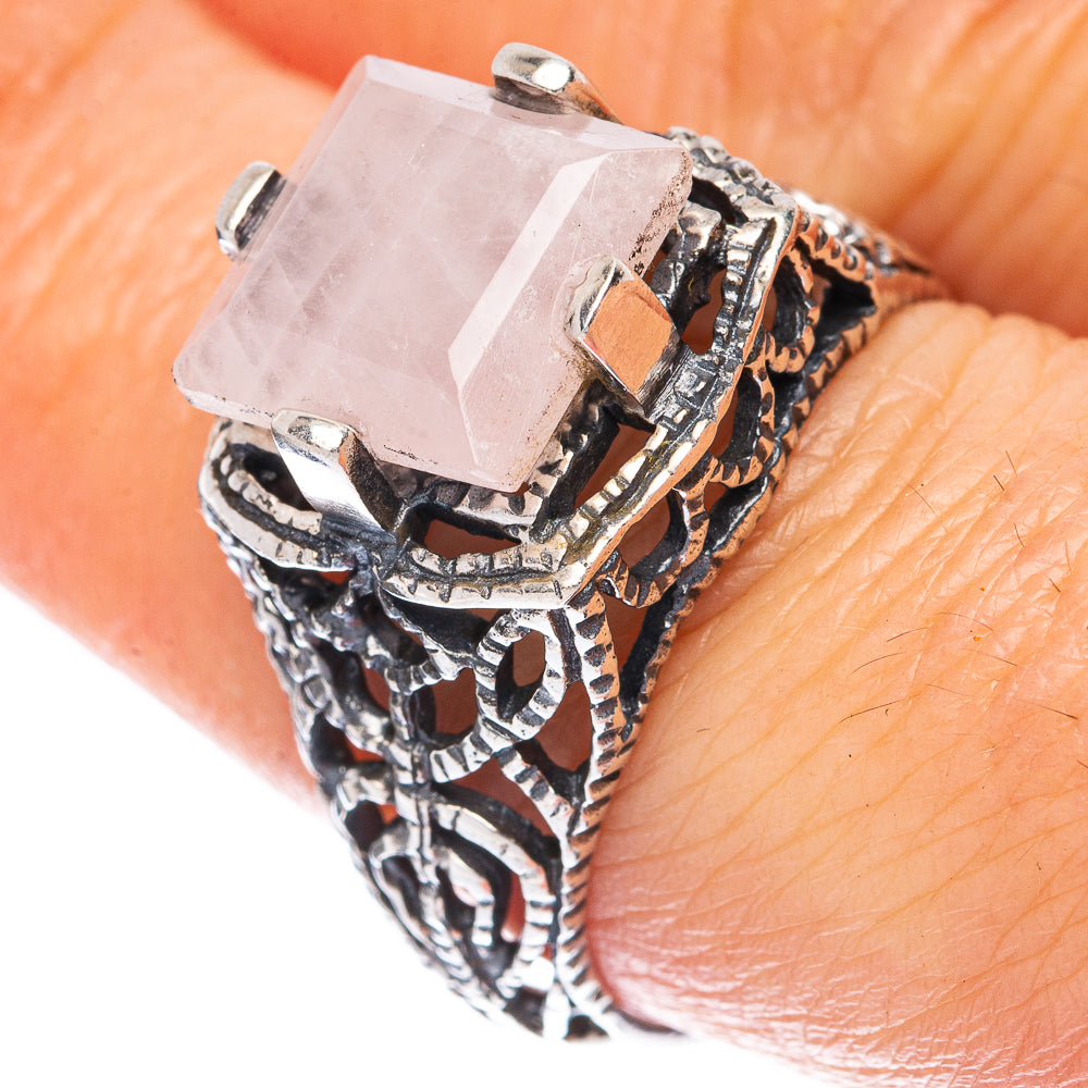 Rose Quartz Ring Size 8 (925 Sterling Silver) R3024