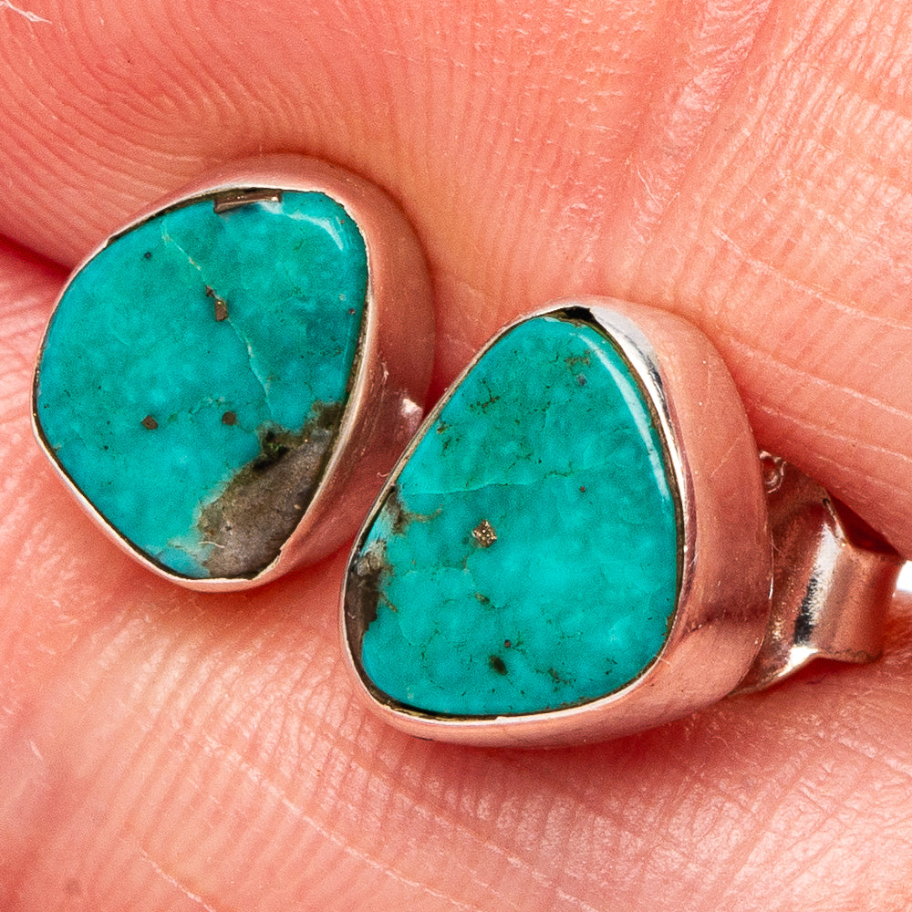 Rare Kingman Turquoise Earrings 3/8" (.925 Sterling Silver)