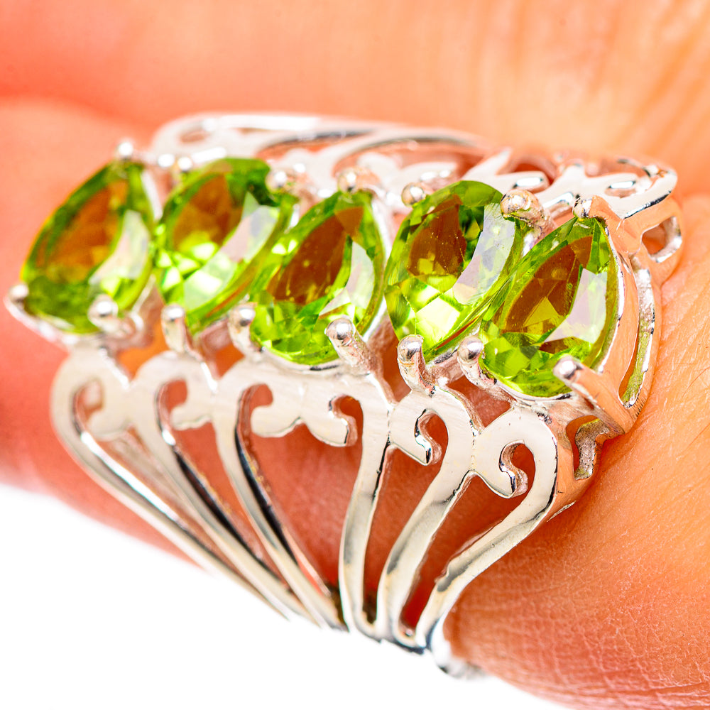 Peridot Ring Size 6.5 (925 Sterling Silver) RING138744
