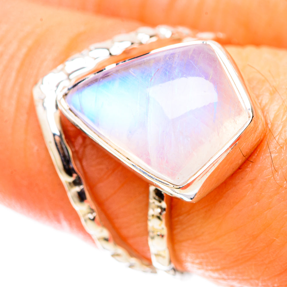 Premium Rainbow Moonstone Ring Size 7 (925 Sterling Silver) RING138099