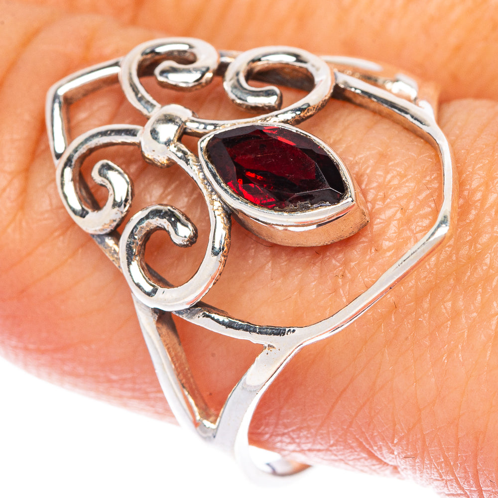 Garnet Ring Size 10 (925 Sterling Silver) R1477