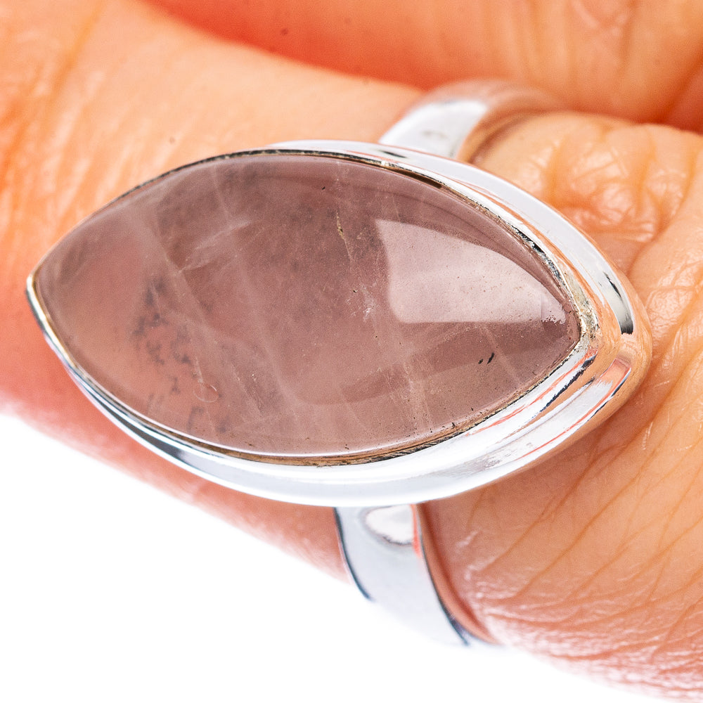 Rose Quartz Ring Size 7 (925 Sterling Silver) R2936