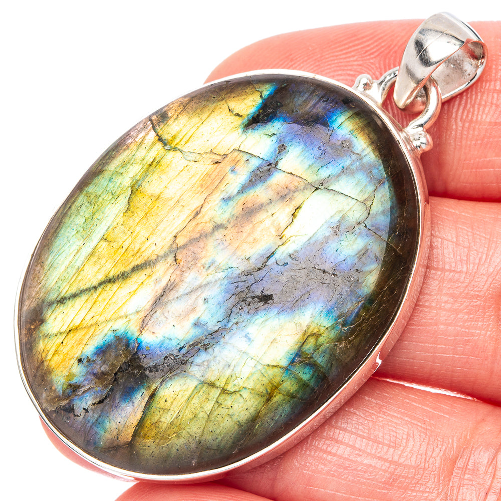 Labradorite Pendant 2" (925 Sterling Silver) P43030