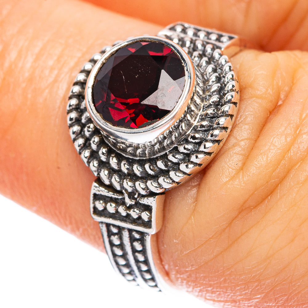 Value Garnet Ring Size 7 (925 Sterling Silver) R3170