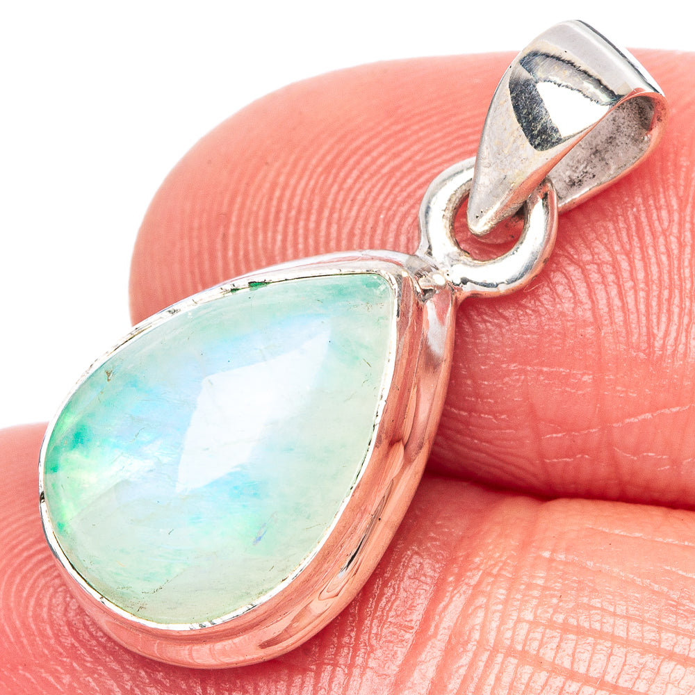 Green Moonstone Pendant 1" (925 Sterling Silver) P42402