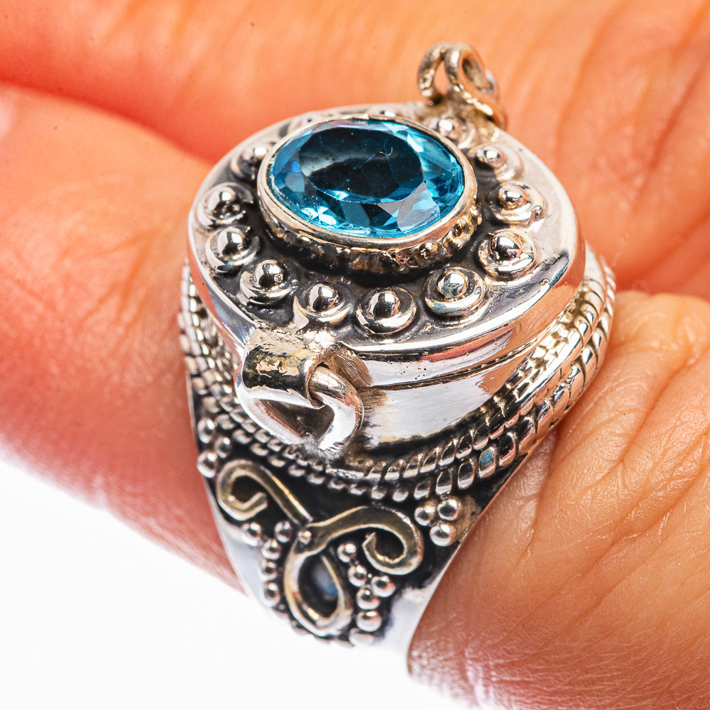 Poison London Blue Topaz Ring Size 6 (925 Sterling Silver) R142249