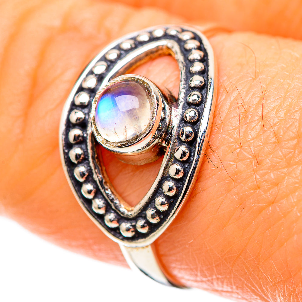 Rainbow Moonstone 925 Sterling Silver Ring Size 8.25 (925 Sterling Silver) RING139570