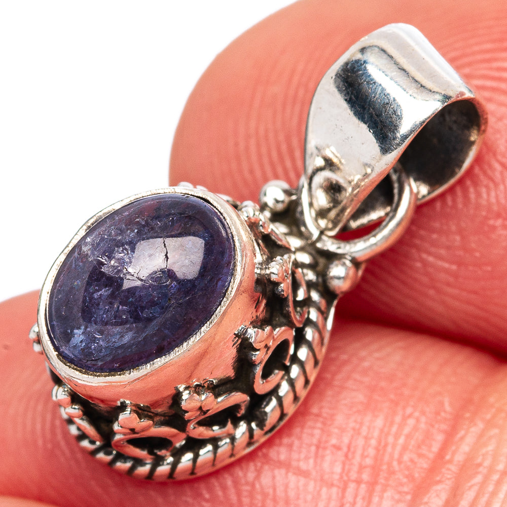 Rare  Tanzanite Pendants 7/8" (925 Sterling Silver) P42325