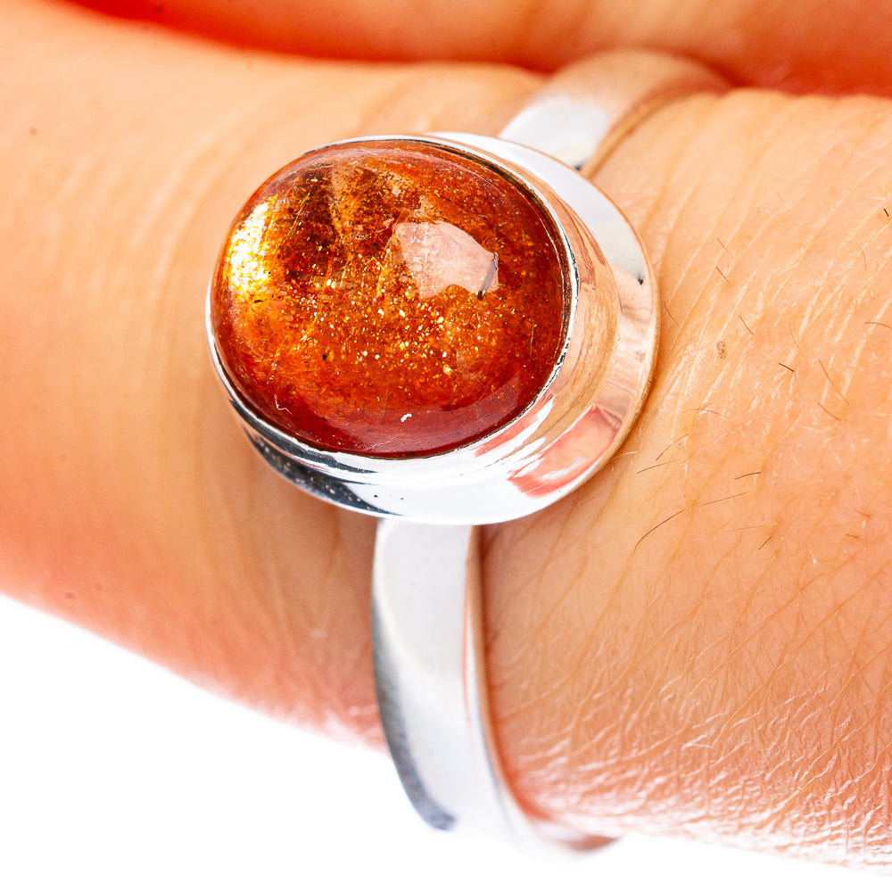 Value Sunstone Ring Size 8.25 (925 Sterling Silver) R3160