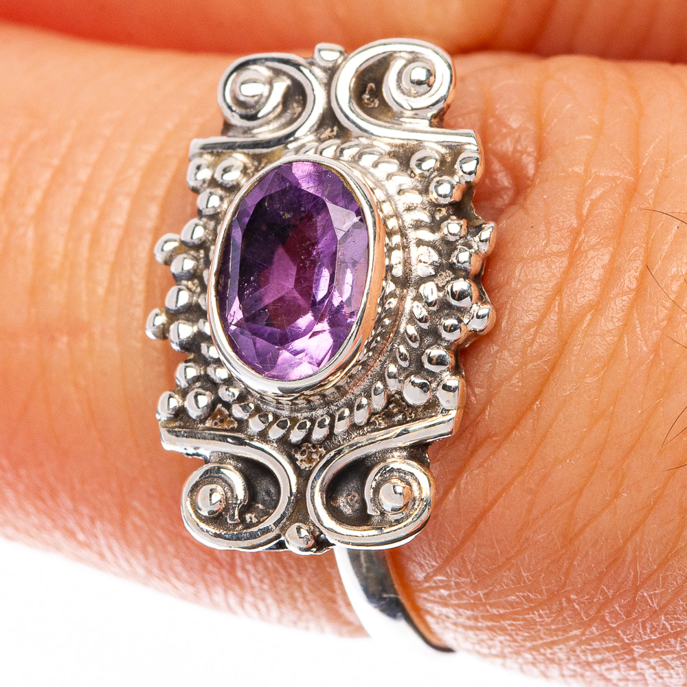 Faceted Amethyst Dainty Ring Size 7 (925 Sterling Silver) R145055
