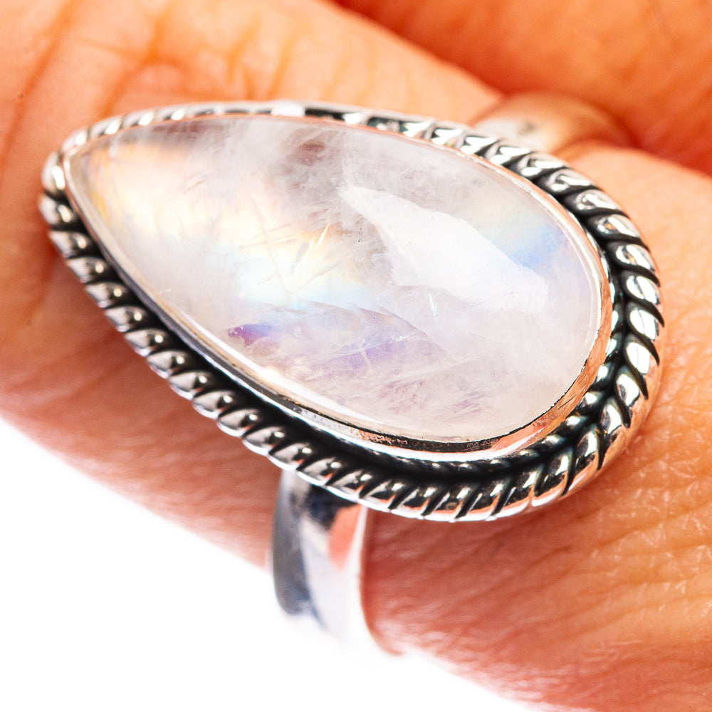 Rainbow Moonstone Ring Size 9 (925 Sterling Silver) R142973
