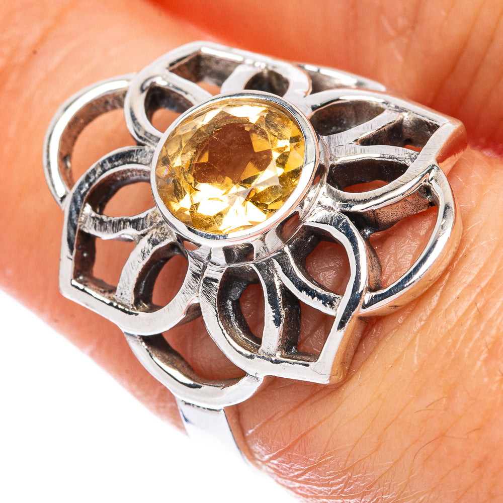 Faceted Citrine Ring Size 7 (925 Sterling Silver) R3300