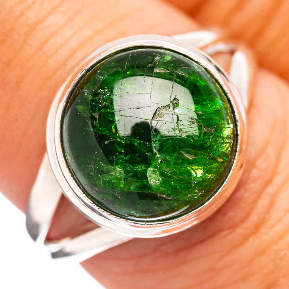 Chrome Diopside Ring Size 7.75 (.925 Sterling Silver)